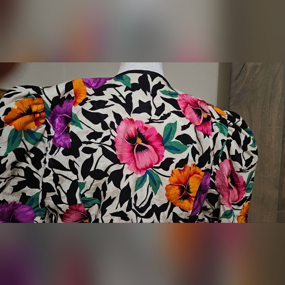 Vintage 80s A.J.BARI Floral 100% Silk Peplum Jacket Top. Size 10(medium) - Picture 15 of 15